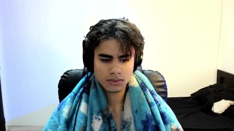 zenzhu online show from 11-28-25, 05:04