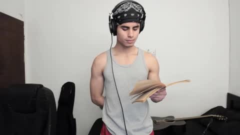 zenzhu online show from 01-06-26, 09:39