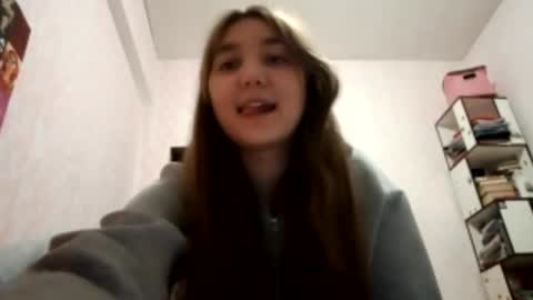 zeniabrossoit online show from 04-13-26, 03:28