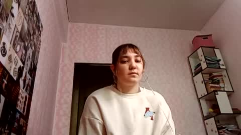 Snapshot of zeniabrossoit chatting on 05-26-26, 12:01 zeniabrossoit online show from 05-26-26, 12:01