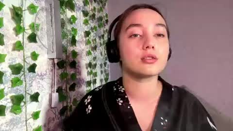 Snapshot of zenobiadilliard chatting on 08-01-26, 07:29 Rin online show from 08-01-26, 07:29