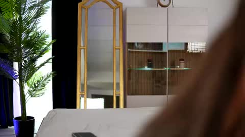 ZenyaNoir online show from 04-18-26, 09:02