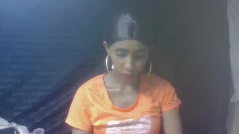 zeolineess online show from 11-21-25, 05:39