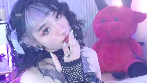    online show from 11-25-25, 03:12