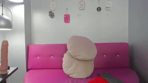 ZEPHYRA ANGELS online show from 12-21-24, 01:47