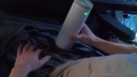 Snapshot of zephyrscam chatting on 11-09-25, 04:16 Zephyr online show from 11-09-25, 04:16