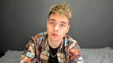 Ethan online show from 04-23-26, 02:24