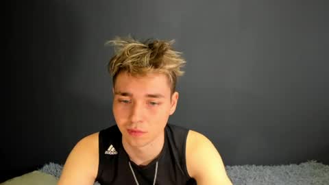 Ethan online show from 05-06-26, 02:40