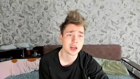 Ethan online show from 05-20-26, 03:24