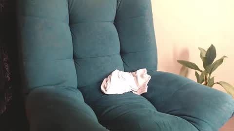 Snapshot of zero__o chatting on 02-21-25, 04:29 ZERO online show from 02-21-25, 04:29