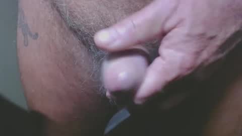 Snapshot of zerozero5555 chatting on 12-27-24, 02:33 bambi cumslut online show from 12-27-24, 02:33