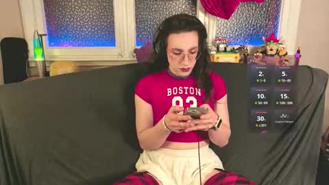 Snapshot of zesty_peach chatting on 02-13-26, 01:12 zesty_peach online show from 02-13-26, 01:12