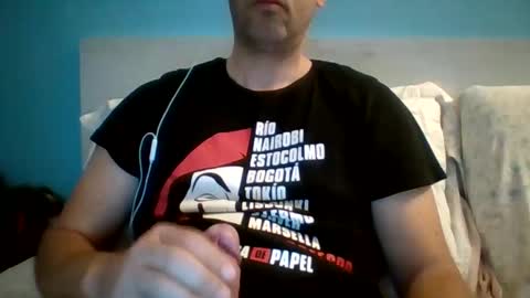 Snapshot of zeus00811 chatting on 11-05-25, 06:13 zeus online show from 11-05-25, 06:13