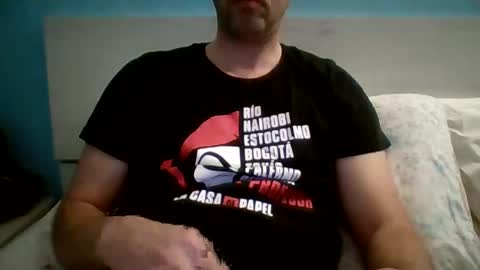 Snapshot of zeus00811 chatting on 11-06-25, 03:51 zeus online show from 11-06-25, 03:51