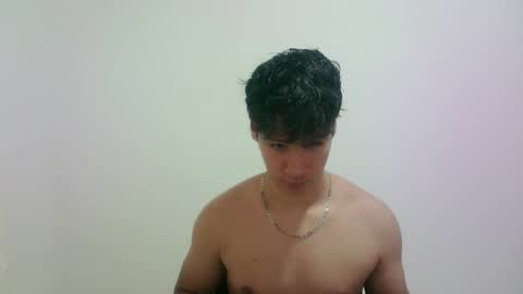 zeus_183 online show from 11-02-25, 11:51