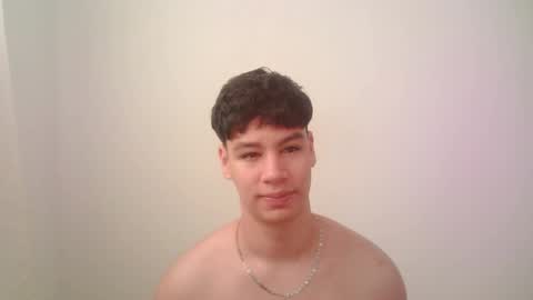 zeus_183 online show from 04-05-26, 04:04