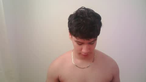 zeus_183 online show from 04-22-26, 02:18