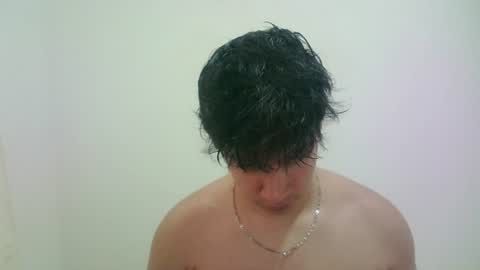 Snapshot of zeus_183 chatting on 07-05-26, 09:44 zeus_183 online show from 07-05-26, 09:44