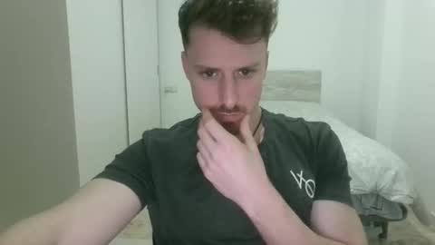 Snapshot of zeusoctavian chatting on 03-02-26, 04:25 Zeus Octavian online show from 03-02-26, 04:25