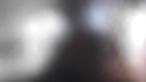 Snapshot of zeyzeysuuuu chatting on 10-17-25, 11:35 zeyzeysuuuu online show from 10-17-25, 11:35