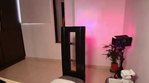 Snapshot of zhara_11 chatting on 05-23-26, 12:31 Zhara online show from 05-23-26, 12:31