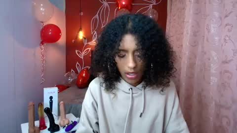 Zia Green online show from 02-18-25, 12:06