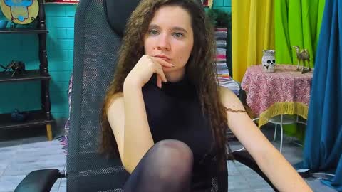 zianichols online show from 01-21-25, 06:34