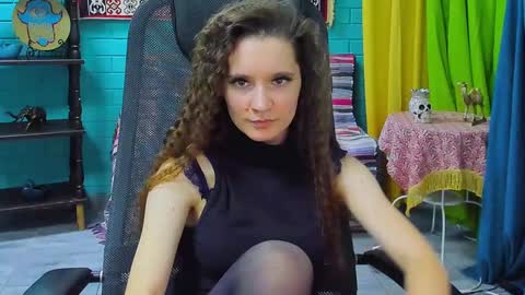 zianichols online show from 01-24-25, 06:56
