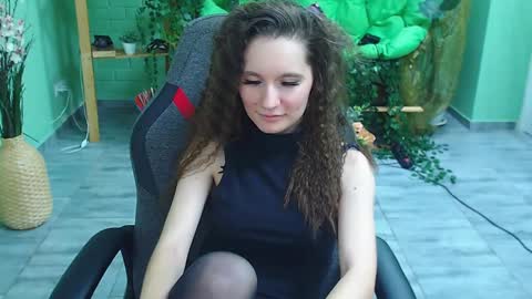 zianichols online show from 01-24-25, 09:58