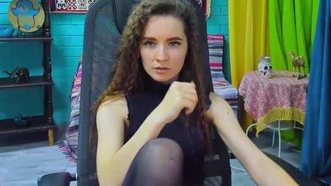 zianichols online show from 01-27-25, 05:48