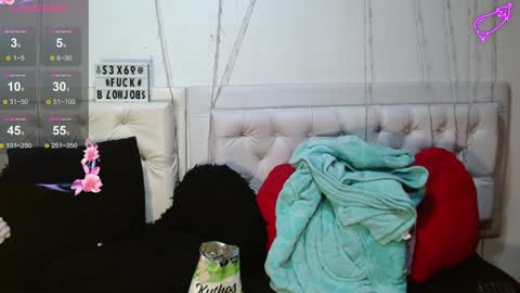 Snapshot of zion_bora chatting on 12-05-24, 02:31 Zion Bora online show from 12-05-24, 02:31