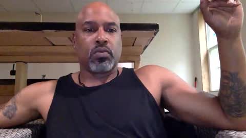 Snapshot of zionlion22 chatting on 06-08-26, 01:33 zionlion22 online show from 06-08-26, 01:33