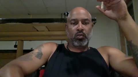 Snapshot of zionlion22 chatting on 06-19-26, 01:10 zionlion22 online show from 06-19-26, 01:10