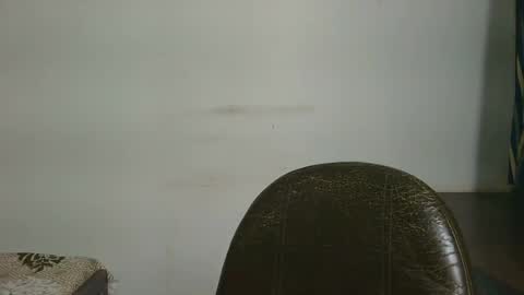 Snapshot of ziyaa_1 chatting on 07-11-26, 03:42 Ziyaa online show from 07-11-26, 03:42