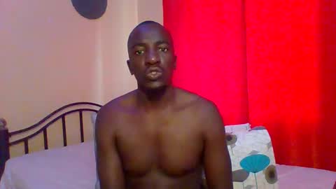 Zlatann2012 online show from 02-14-25, 05:51