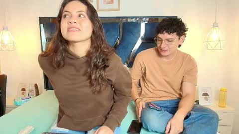 Snapshot of zoe_and_dylan_ chatting on 02-07-26, 12:31 Zoe and dylan online show from 02-07-26, 12:31