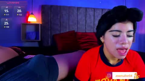 zoe_axel1 online show from 06-15-26, 07:49