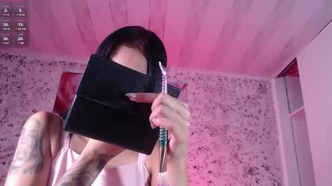 Snapshot of zoe_babygiirl chatting on 01-23-25, 12:41 Salome online show from 01-23-25, 12:41