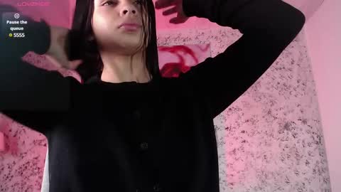 Snapshot of zoe_babygiirl chatting on 01-26-25, 12:54 Salome online show from 01-26-25, 12:54