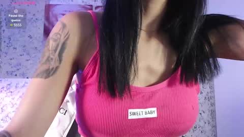 Snapshot of zoe_babygiirl chatting on 01-30-25, 01:10 Salome online show from 01-30-25, 01:10