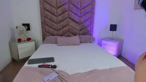 Zoe Banx online show from 03-28-26, 08:25