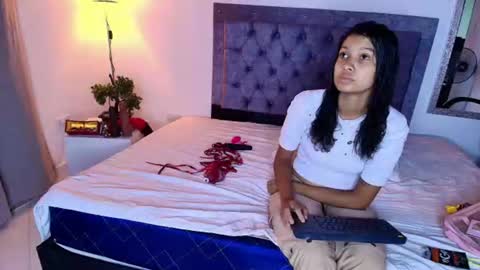 Zoe Blake online show from 07-01-26, 03:52