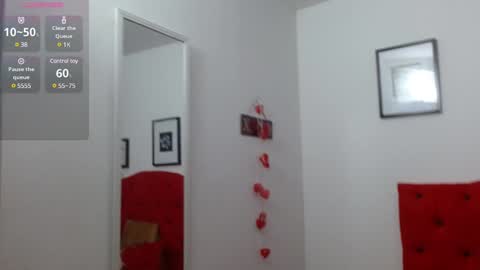 Snapshot of zoe_cutex chatting on 01-26-25, 09:51 Zoe online show from 01-26-25, 09:51