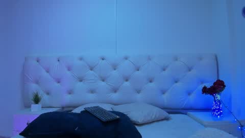 Snapshot of zoe_evaanss_ chatting on 08-03-26, 06:33 zoe_evaanss_ online show from 08-03-26, 06:33