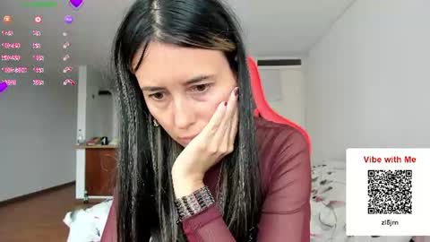 Snapshot of zoe_jeane_beker chatting on 06-26-26, 08:13 ZOE online show from 06-26-26, 08:13