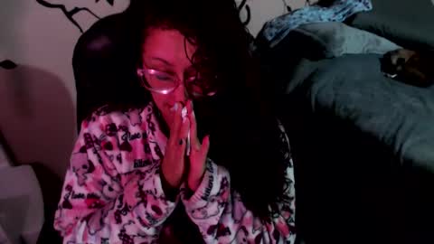 Zoe Koller online show from 01-17-26, 01:21