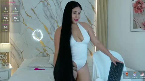 zoe_longhair online show from 05-20-26, 07:53
