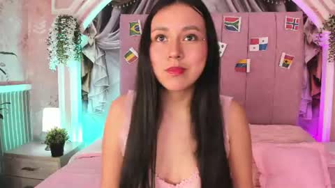 Snapshot of zoe_pettite_ chatting on 07-08-26, 12:09 zoe_pettite_ online show from 07-08-26, 12:09