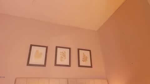 Hi guys i am Zoe  online show from 03-28-26, 11:43