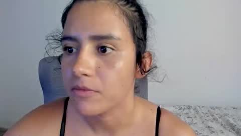 Snapshot of zoe_wattson chatting on 06-11-26, 02:53 Zoe online show from 06-11-26, 02:53